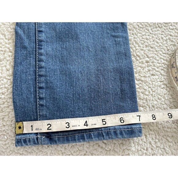 Old Navy Women's Curvy Straight Distressed Medium Wash Blue Jeans Size 14 - Picture 11 of 11